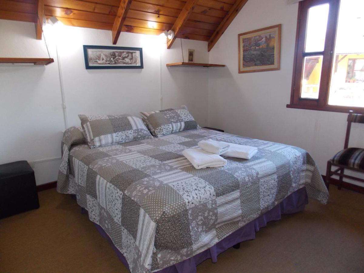 Cabana Turistica Weber San Martín de los Andes المظهر الخارجي الصورة