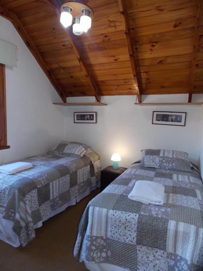 Cabana Turistica Weber San Martín de los Andes المظهر الخارجي الصورة
